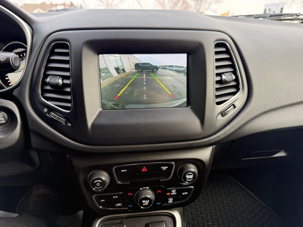 2020 Jeep Compass Sport 4dr Front-wheel Drive Photo