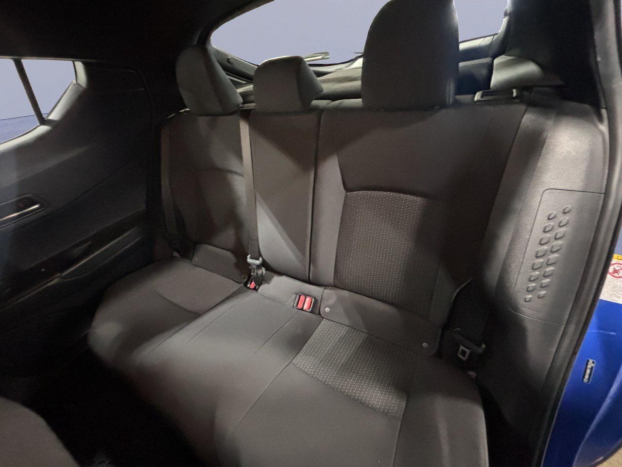 2018 Toyota C-HR XLE Photo