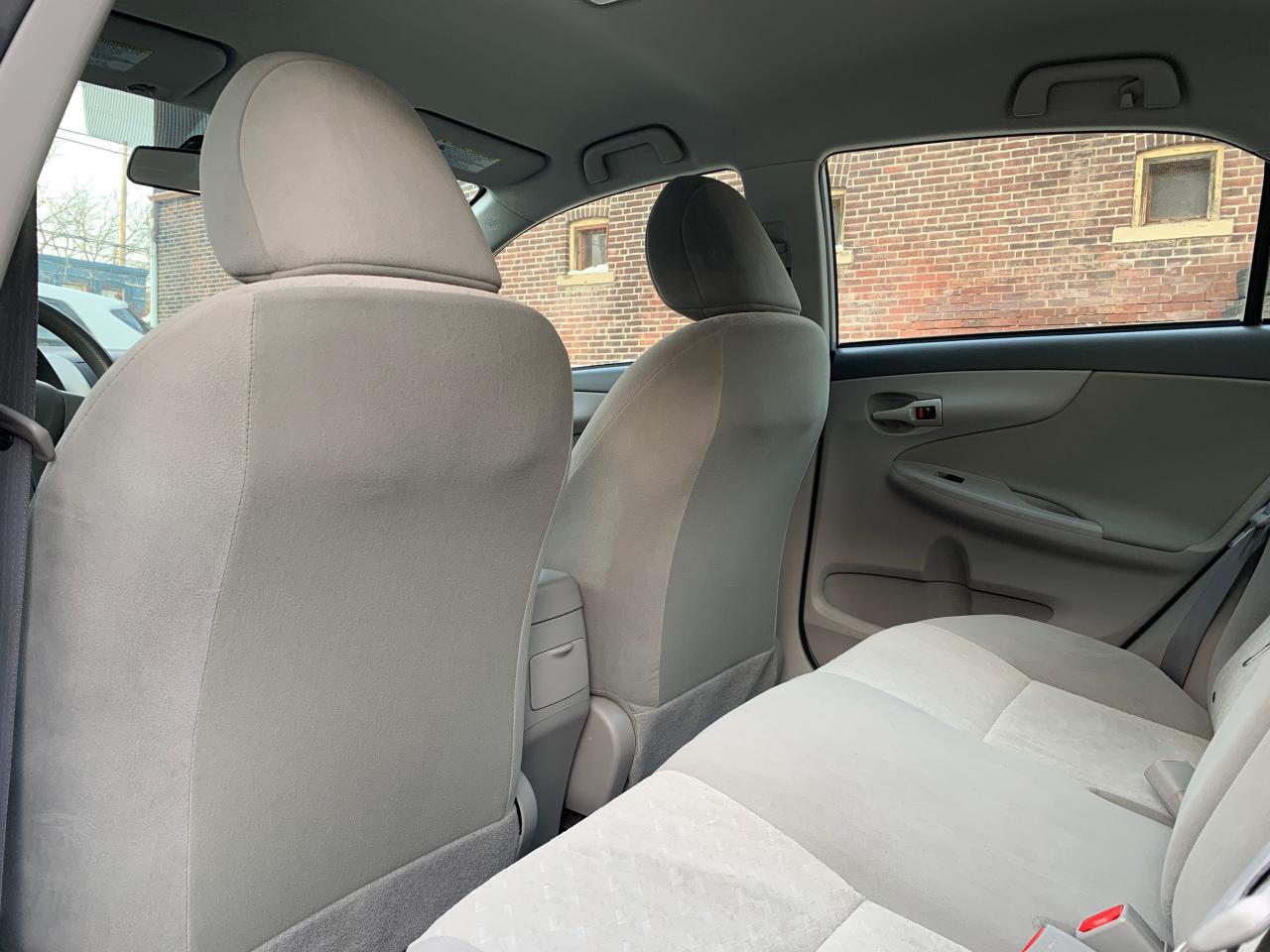 2009 Toyota Corolla 4DR SDN AUTO CE Photo