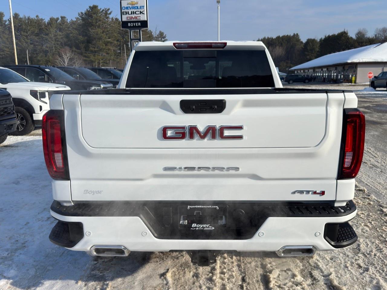 2026 GMC Sierra 1500 Crew Cab Short Box 4-Wheel Drive AT4 Photo