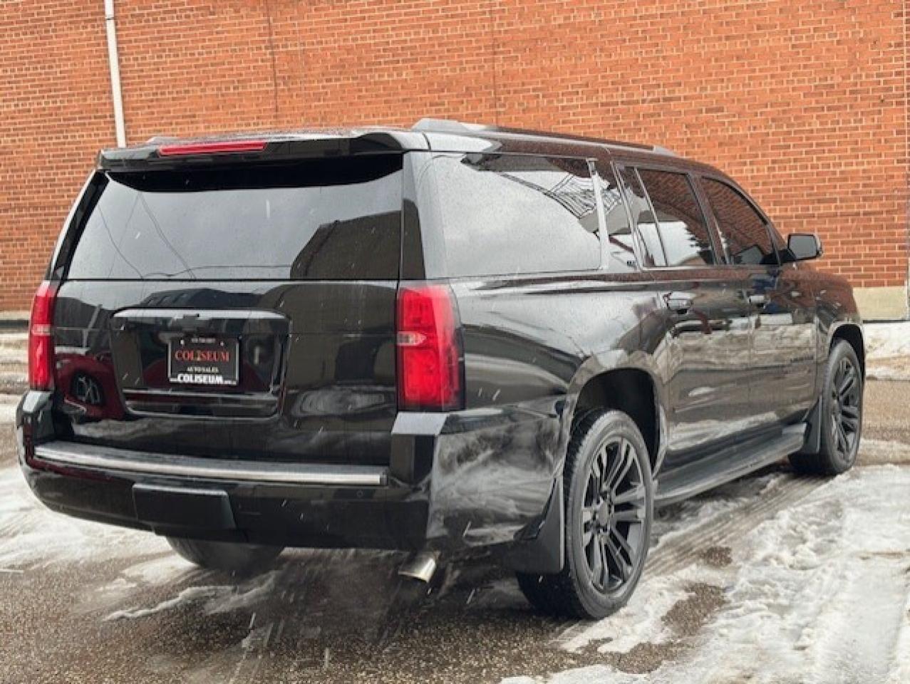 2015 Chevrolet Suburban LTZ 4WD **NAV-CAMERA-TV DVD-LEATHER-ROOF-7 PASS** Photo4