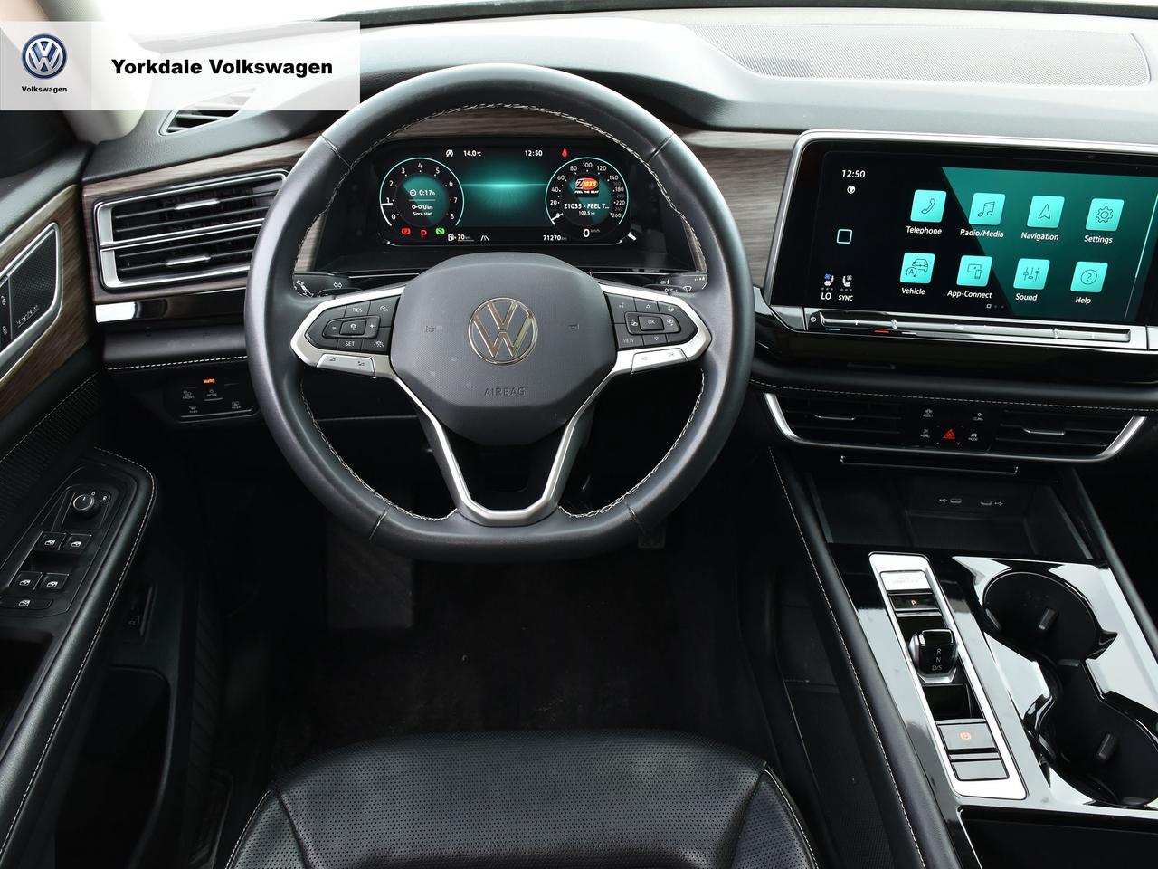 2024 Volkswagen Atlas  Photo