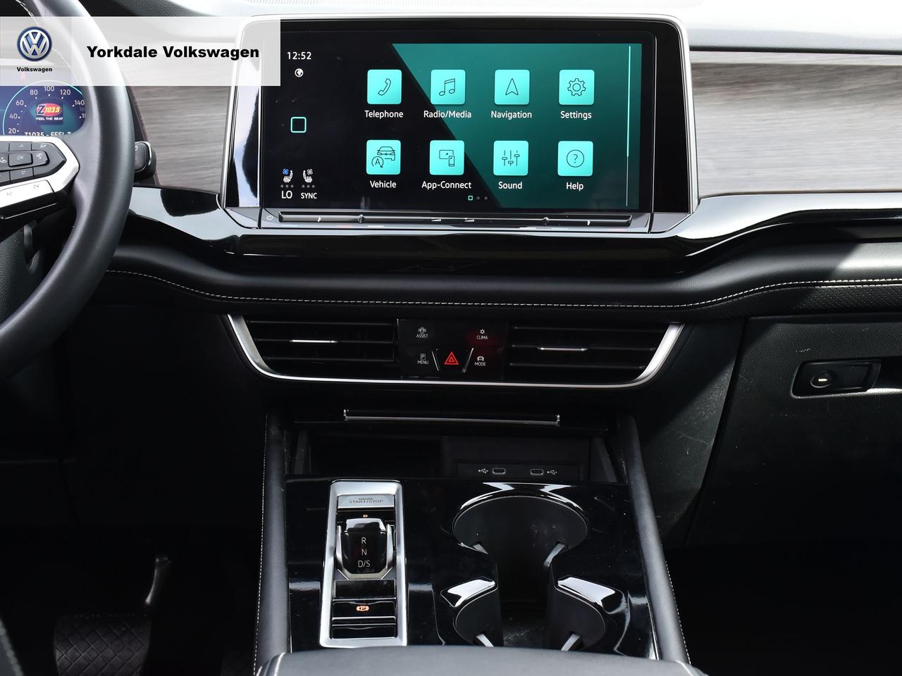 2024 Volkswagen Atlas  Photo