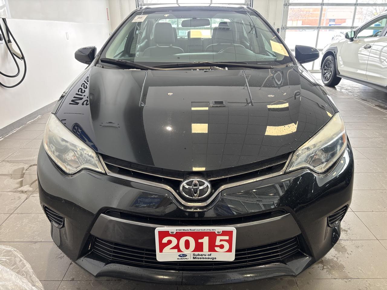 2016 Toyota Corolla LE MODEL   LOW KM   2 SETS OF TIRES   REVERSE CAM Photo