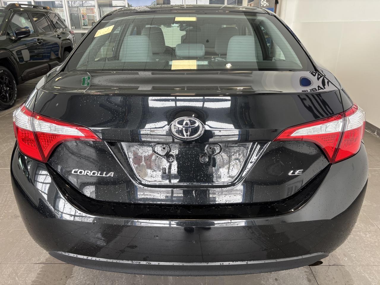 2016 Toyota Corolla LE MODEL   LOW KM   2 SETS OF TIRES   REVERSE CAM Photo