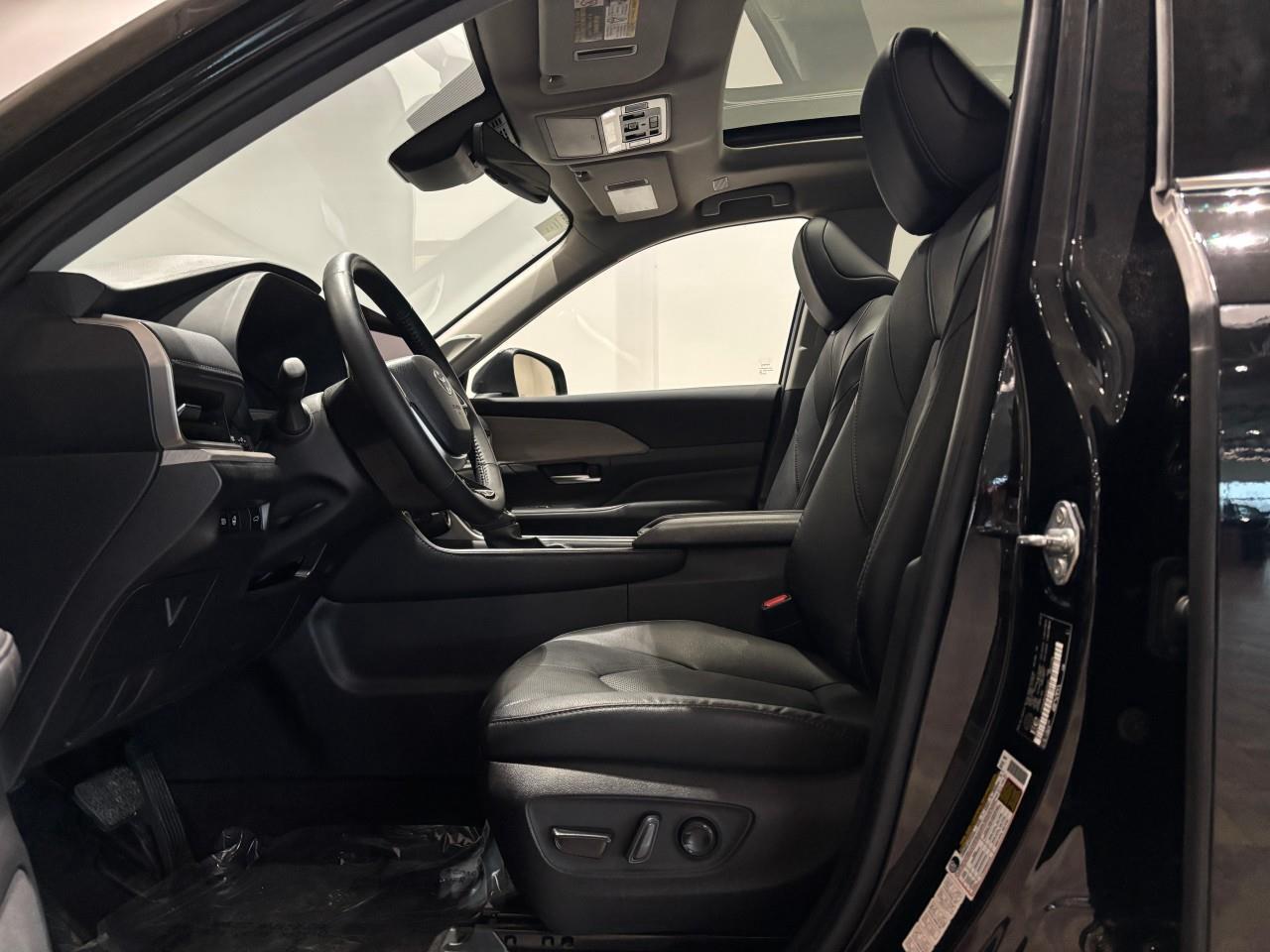 2024 Toyota Grand Highlander Limited Photo