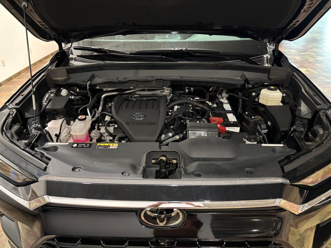 2024 Toyota Grand Highlander Limited Photo