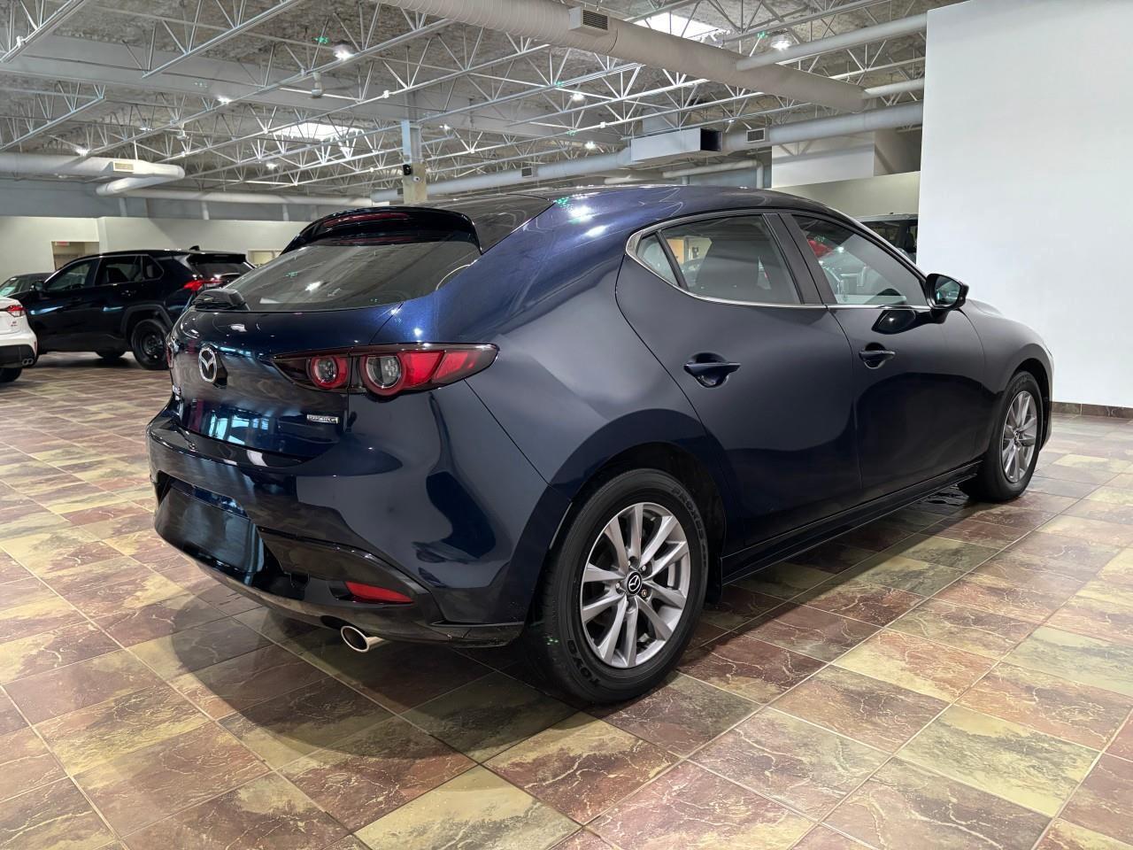 2020 Mazda MAZDA3 GS Photo