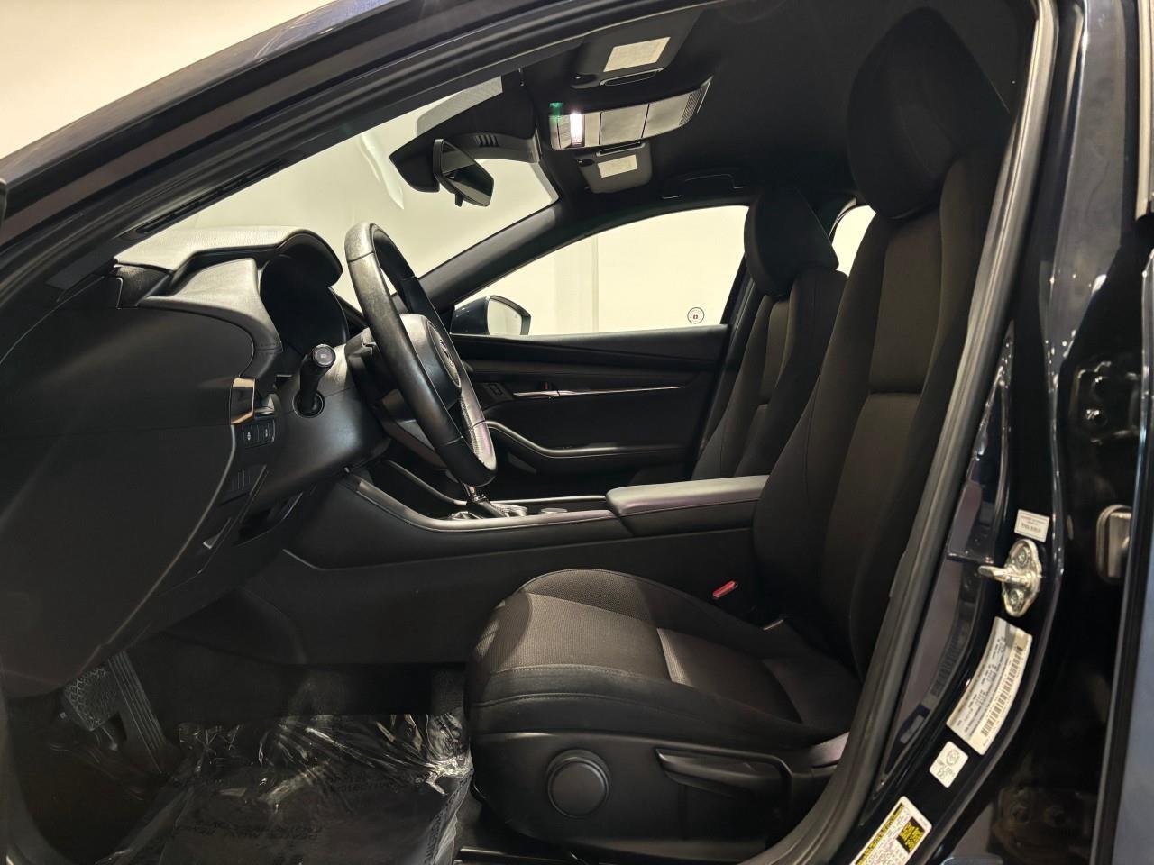 2020 Mazda MAZDA3 GS Photo