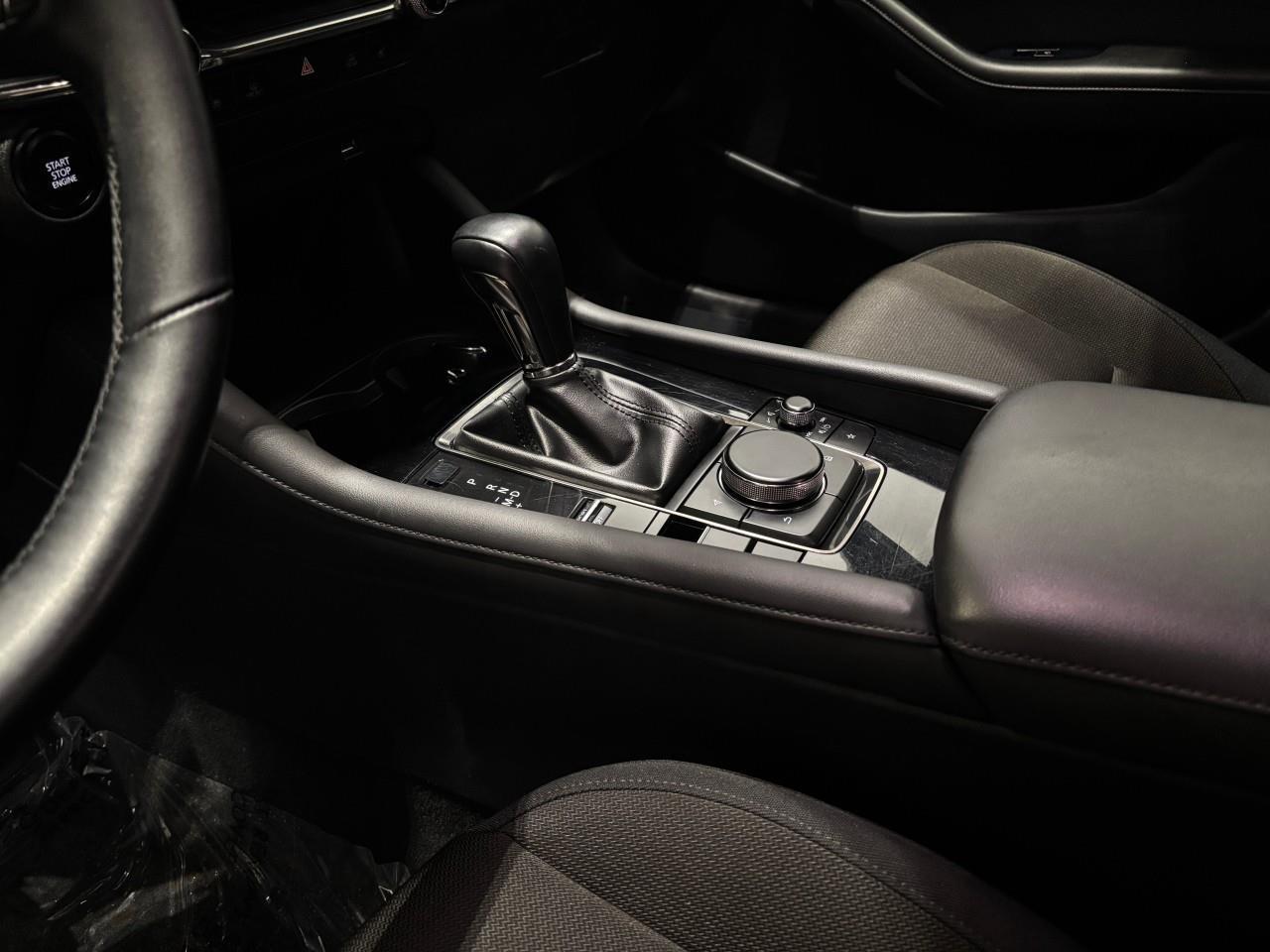 2020 Mazda MAZDA3 GS Photo