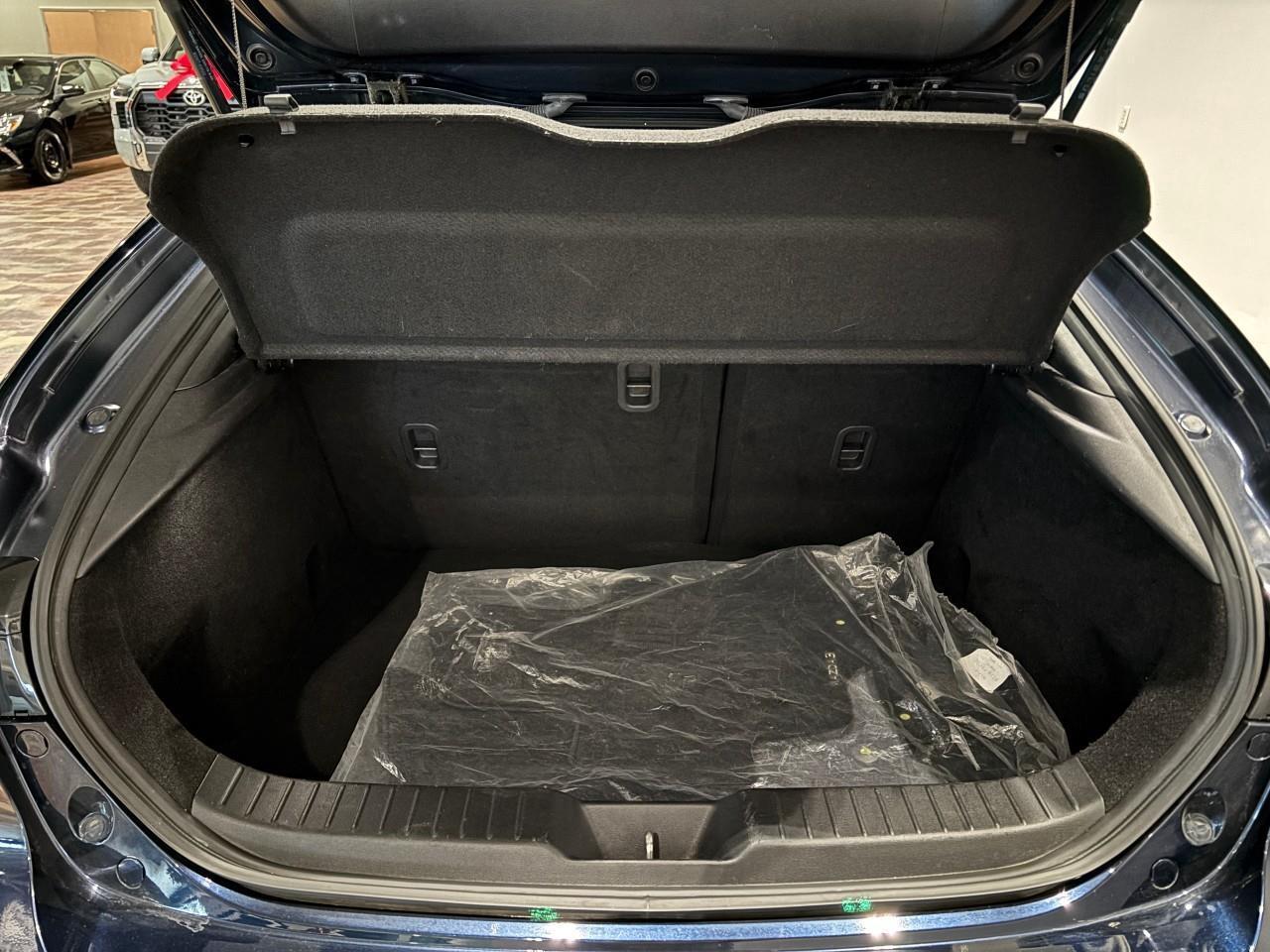 2020 Mazda MAZDA3 GS Photo