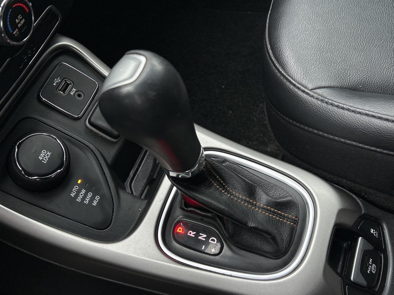 2018 Jeep Compass North   Clean Carfax Photo