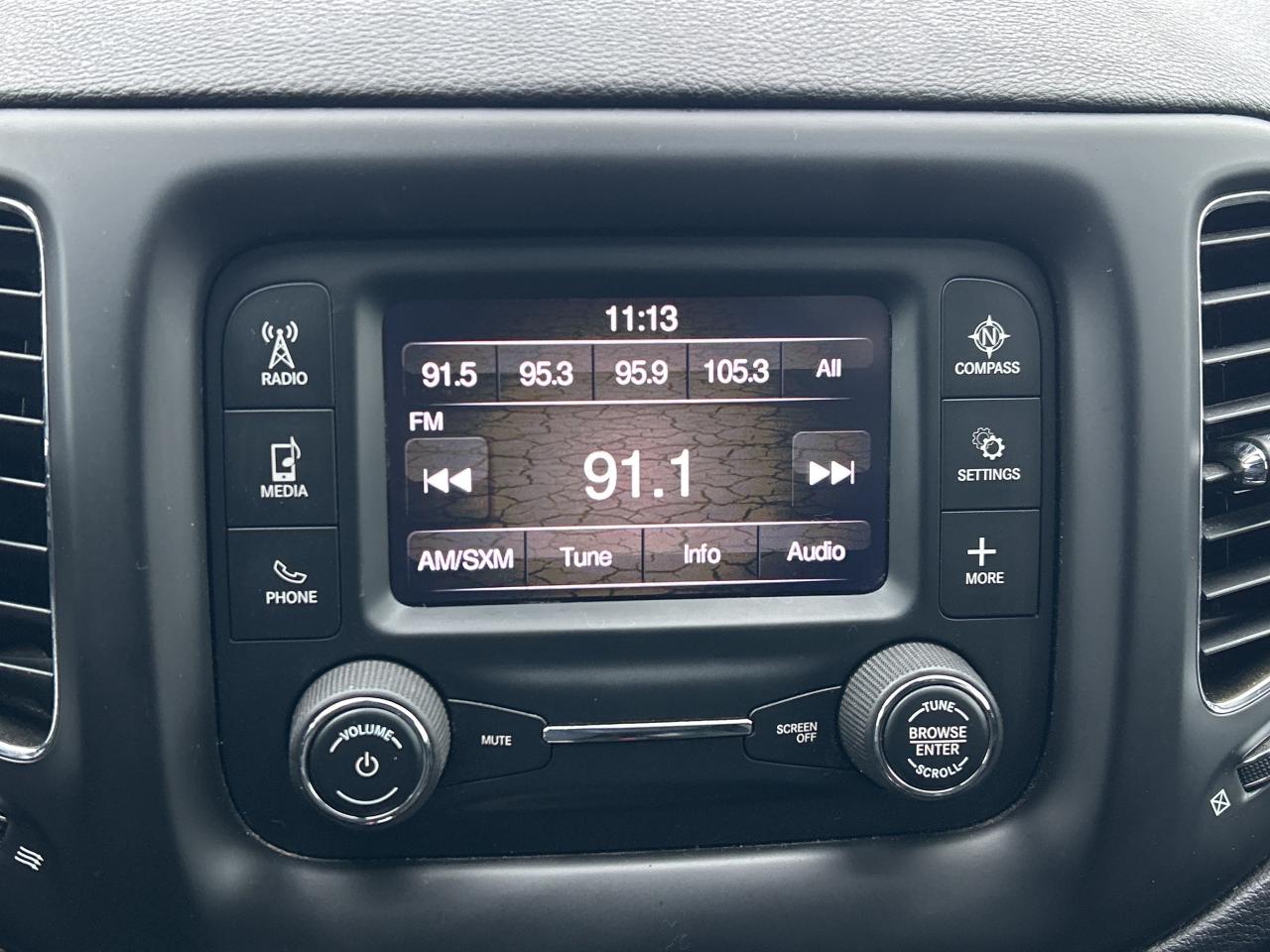 2018 Jeep Compass North   Clean Carfax Photo