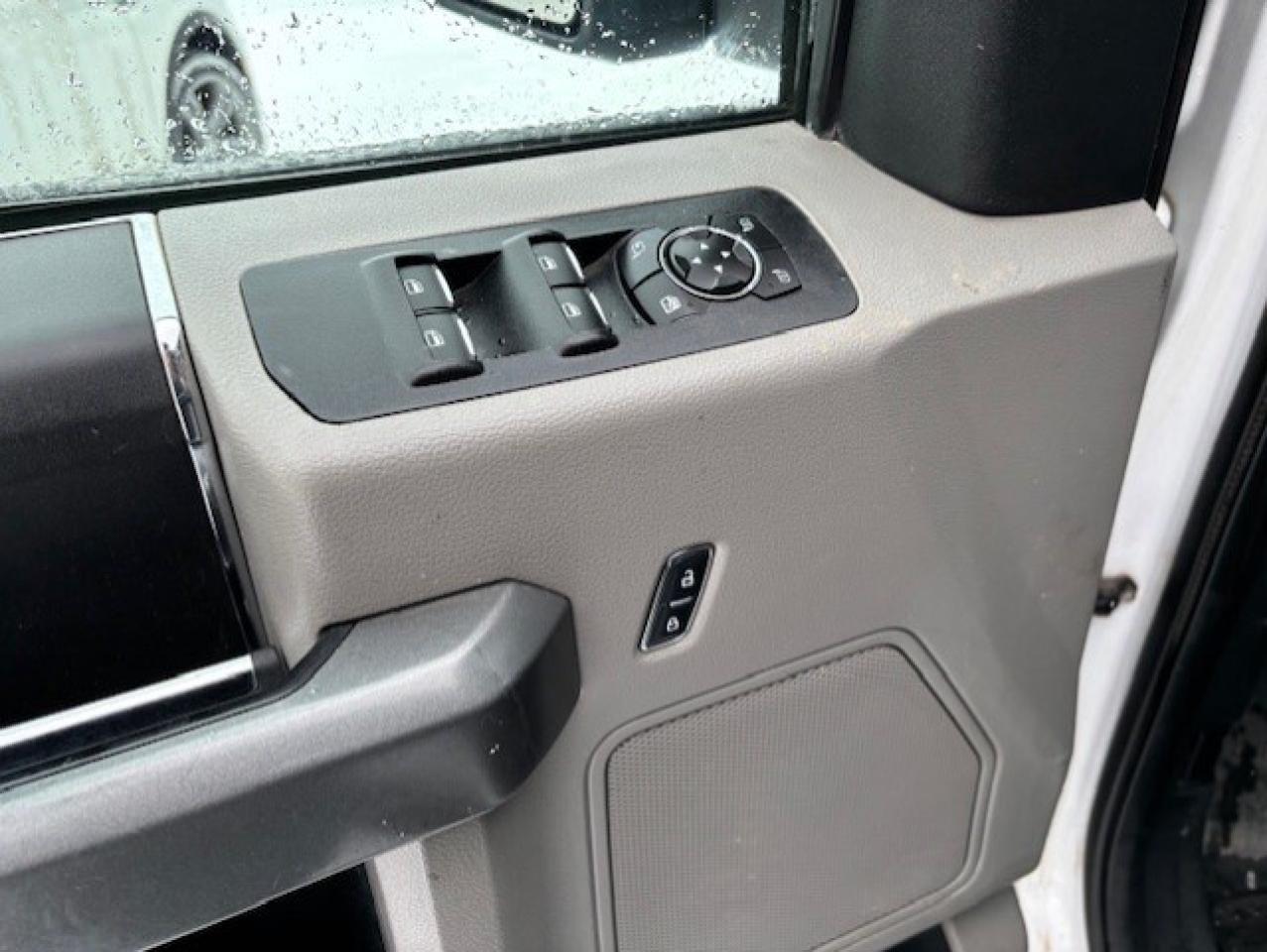 2018 Ford F-150 XLT 4WD V6 SuperCab 8' LONG BOX-CAMERA-NEW BRAKES! Photo