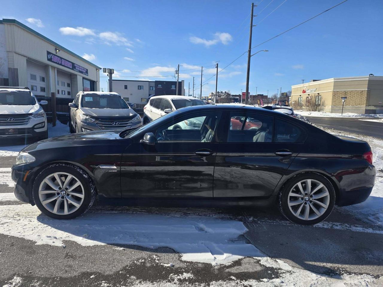2012 BMW 5 Series 4dr Sdn 535i xDrive AWD Photo