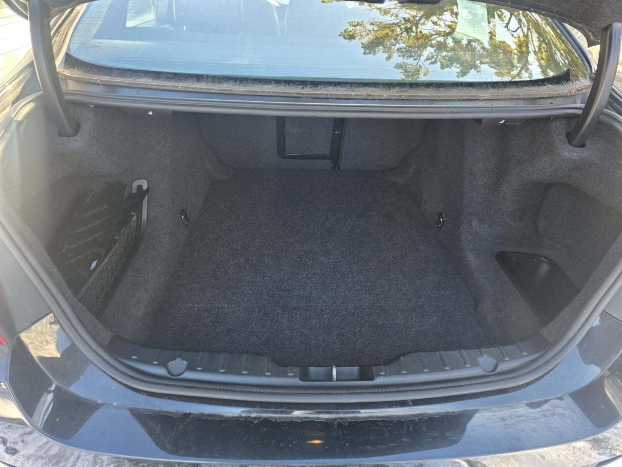 2012 BMW 5 Series 4dr Sdn 535i xDrive AWD Photo