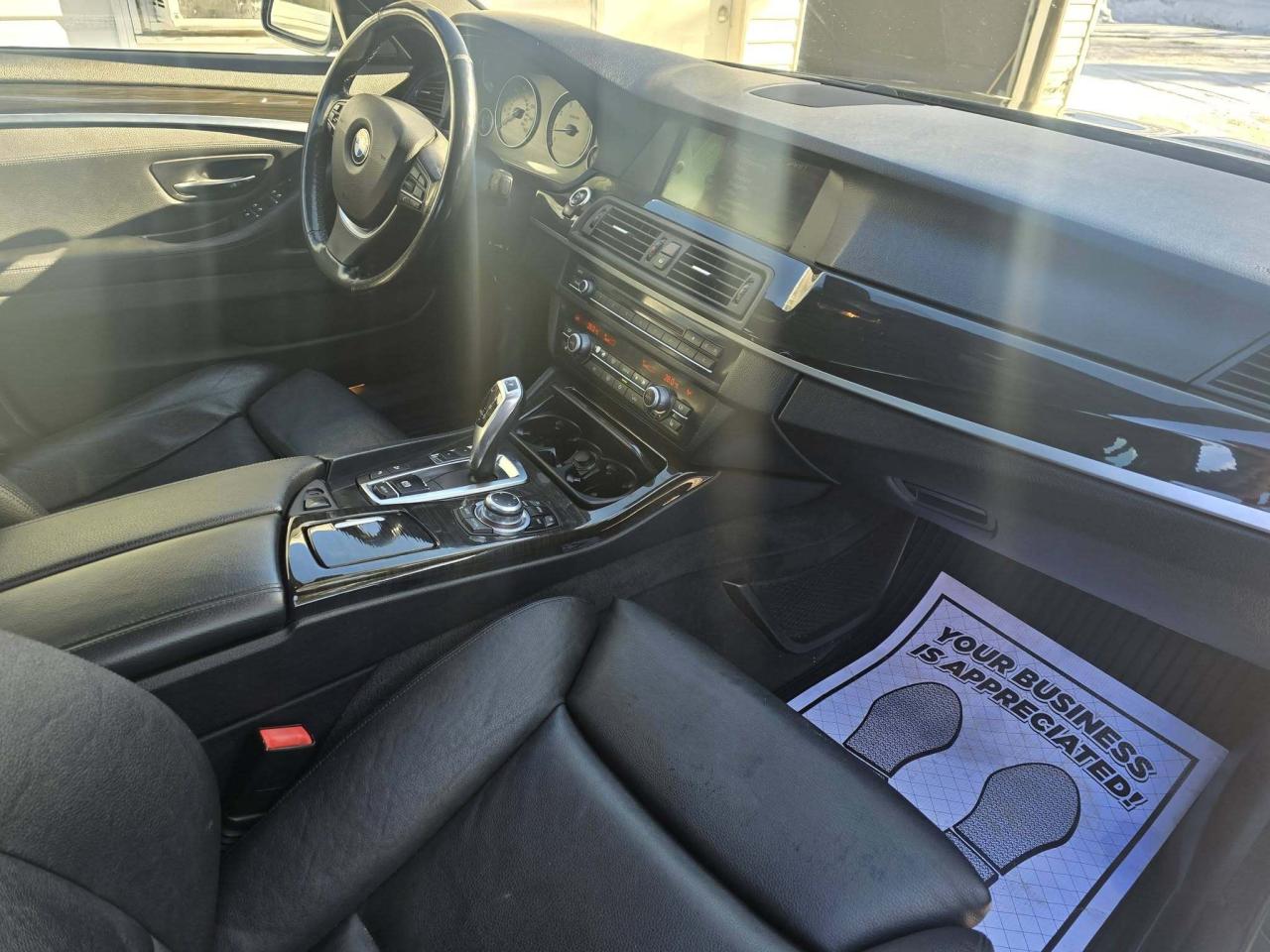 2012 BMW 5 Series 4dr Sdn 535i xDrive AWD Photo