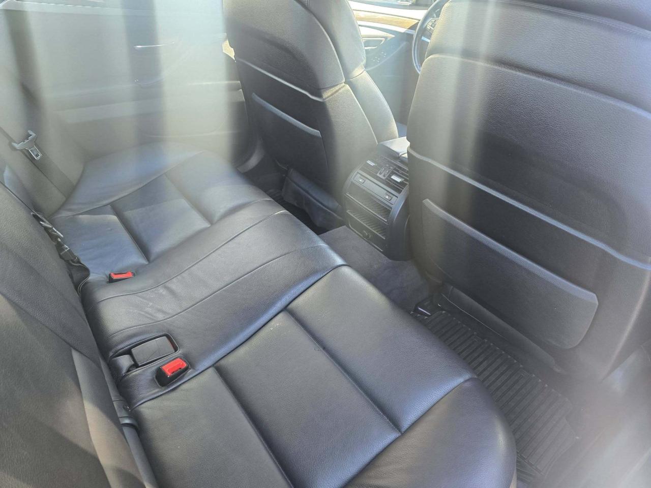 2012 BMW 5 Series 4dr Sdn 535i xDrive AWD Photo