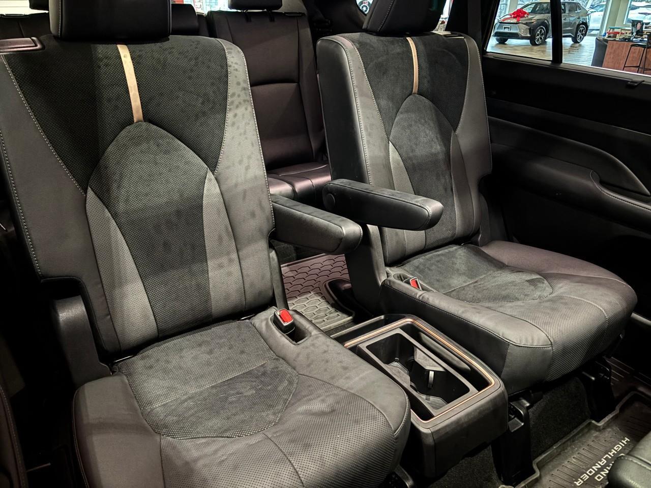 2025 Toyota Grand Highlander Platinum Max Photo