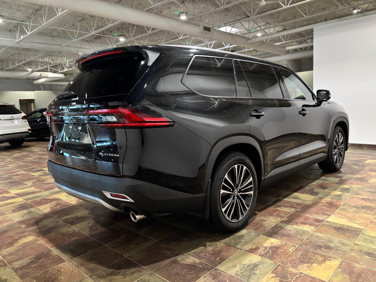 2025 Toyota Grand Highlander Platinum MAX 20 Allow Wheels - Panoramic Moonroof Photo