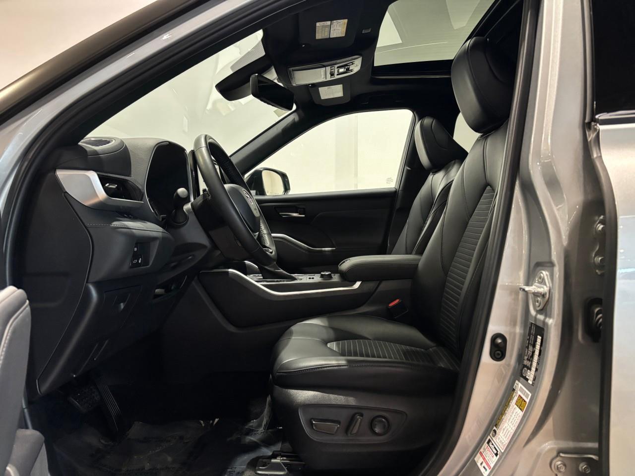 2022 Toyota Highlander XSE Photo