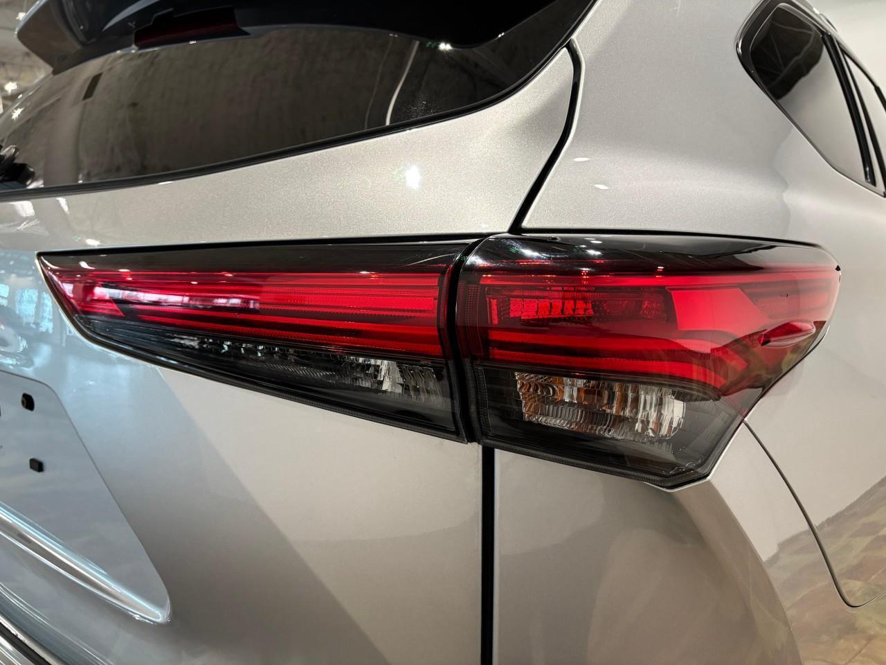 2022 Toyota Highlander XSE Photo
