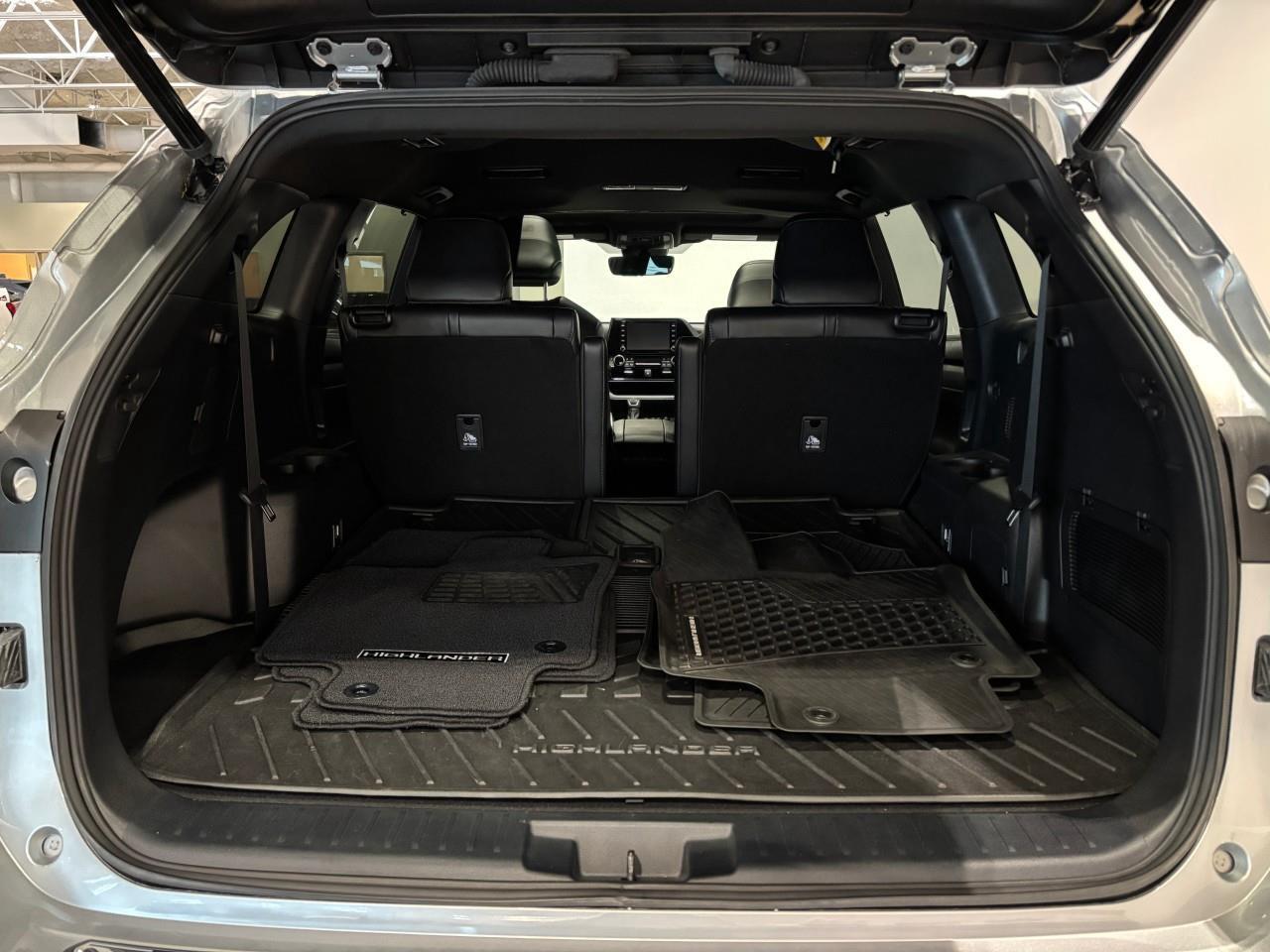 2022 Toyota Highlander XSE Photo