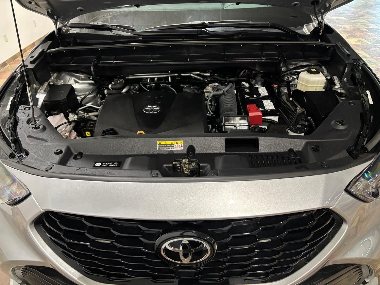 2022 Toyota Highlander XSE Photo