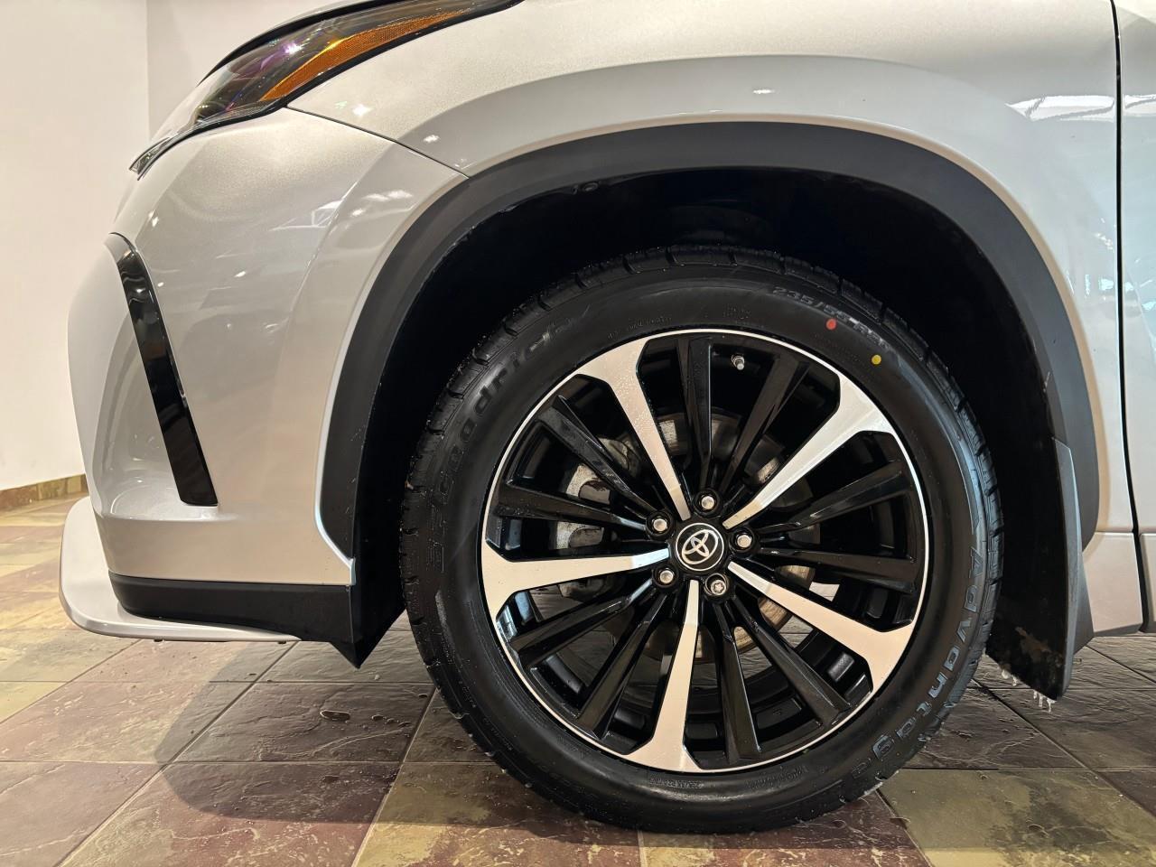 2022 Toyota Highlander XSE Photo