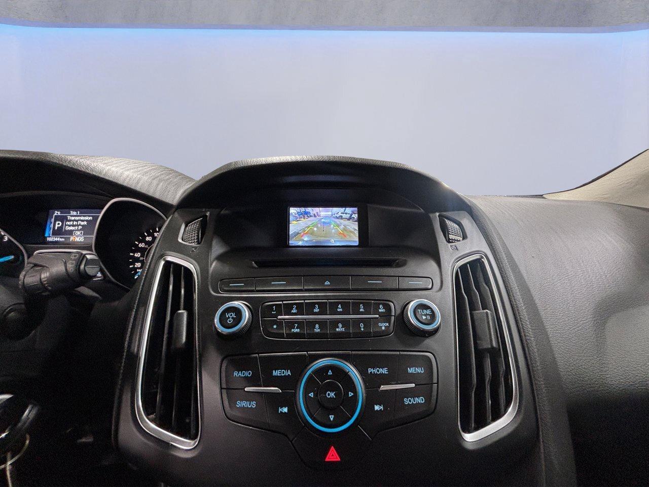 2015 Ford Focus SE Photo