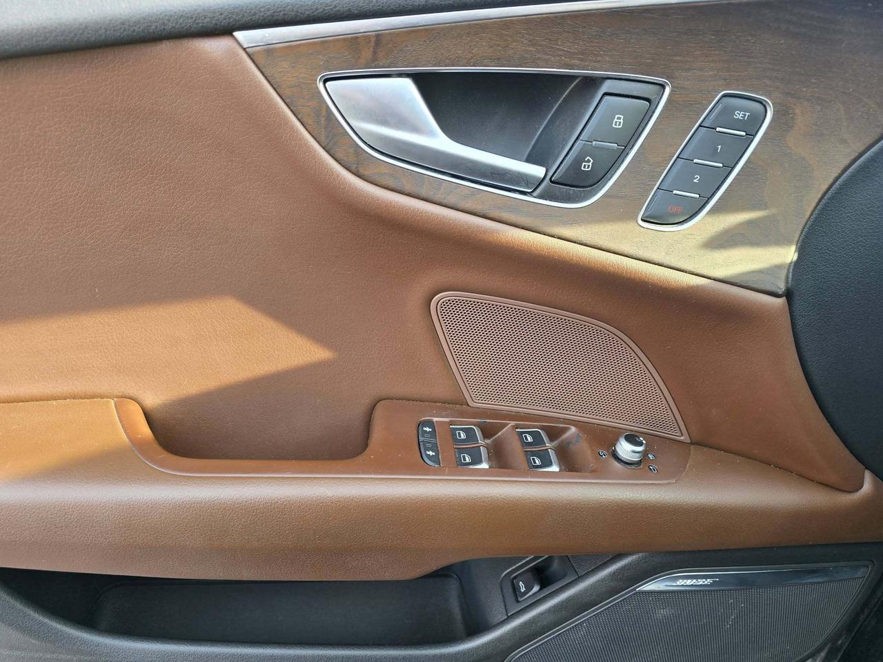 2013 Audi A7 4dr HB quattro 3.0 Premium Supercharged Photo