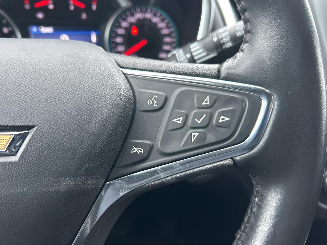 2021 Chevrolet Equinox LT TURBO Photo