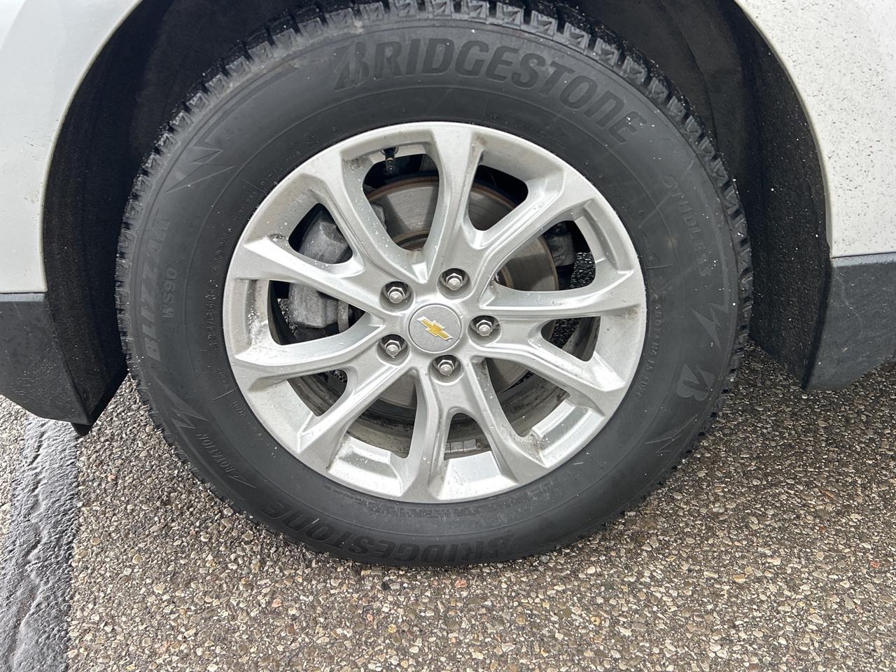 2021 Chevrolet Equinox LT TURBO Photo