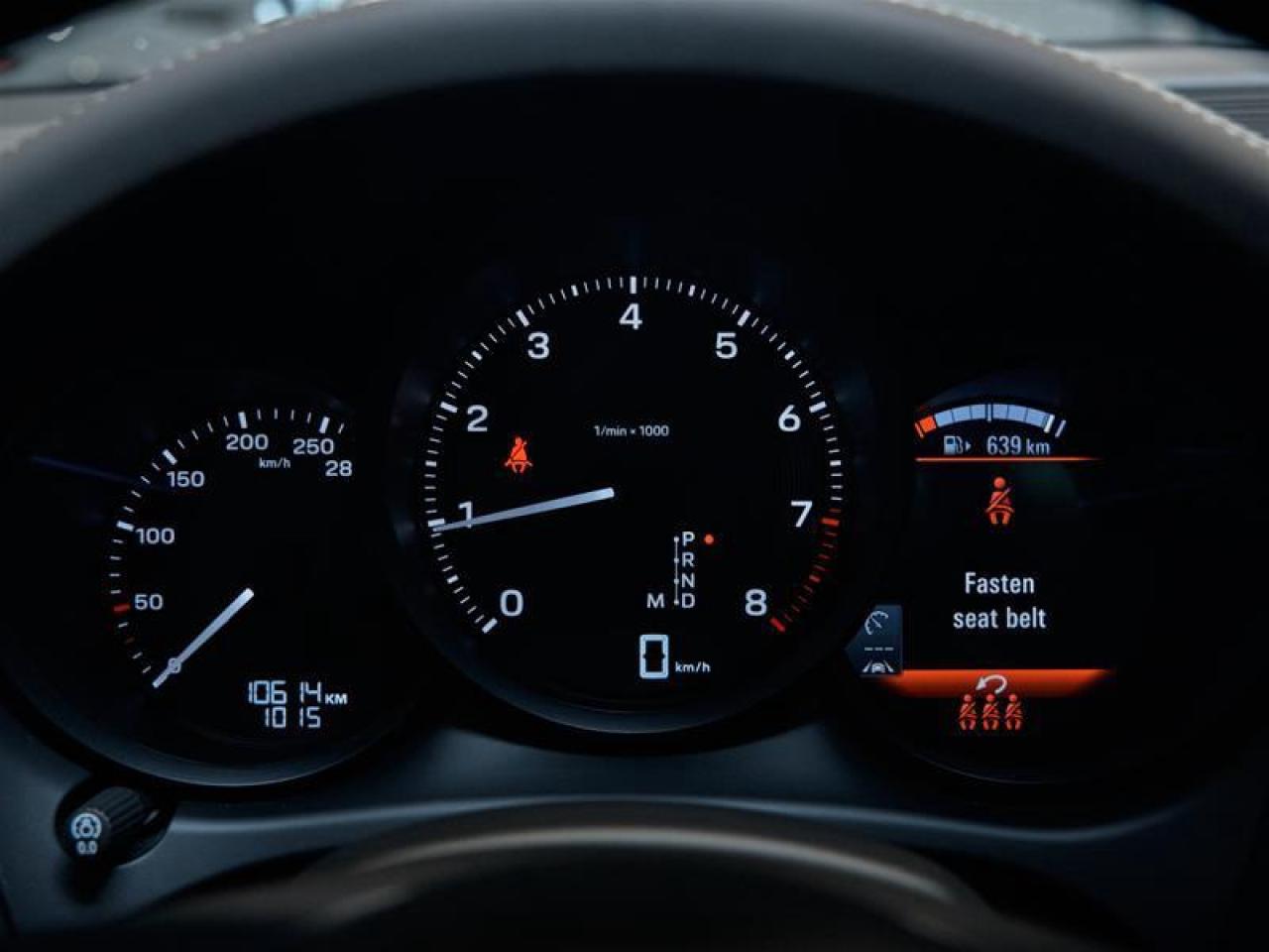 2025 Porsche Macan AWD Photo