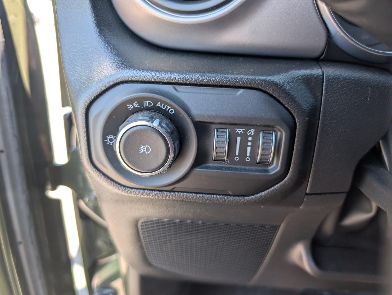 2022 Jeep Wrangler Sport 2dr 4x4 Photo