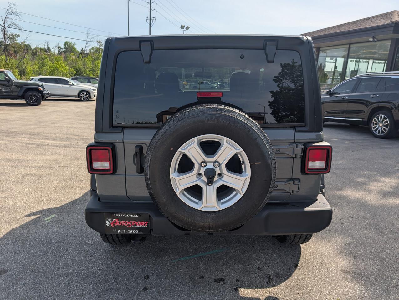 2021 Jeep Wrangler Sport 2dr 4x4 Photo
