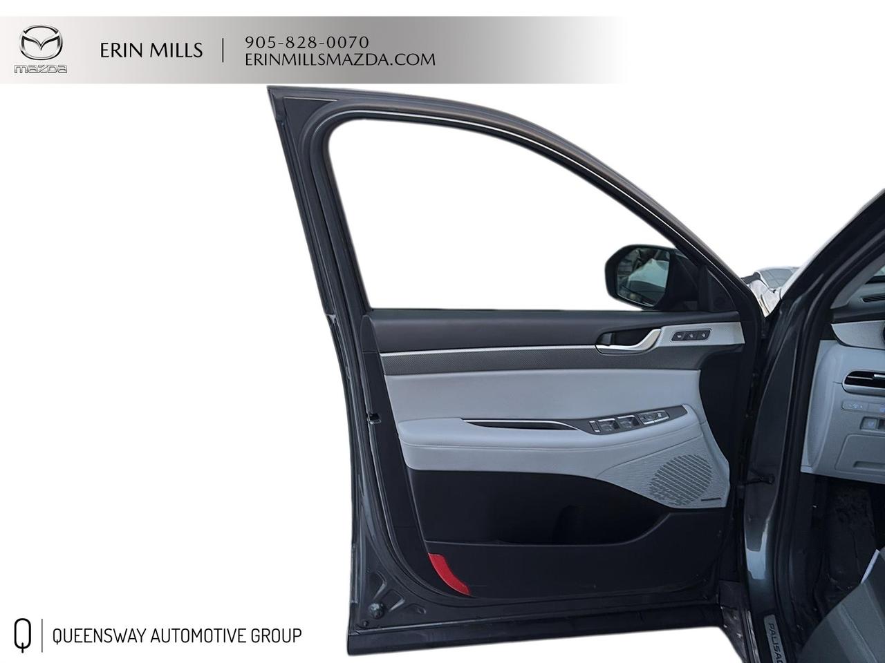 2024 Hyundai PALISADE Urban 7 Passenger 7 Passenger Photo