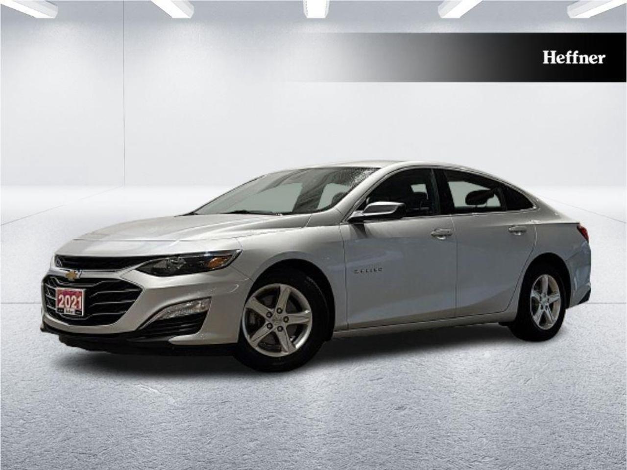 2021 Chevrolet Malibu LS Photo0