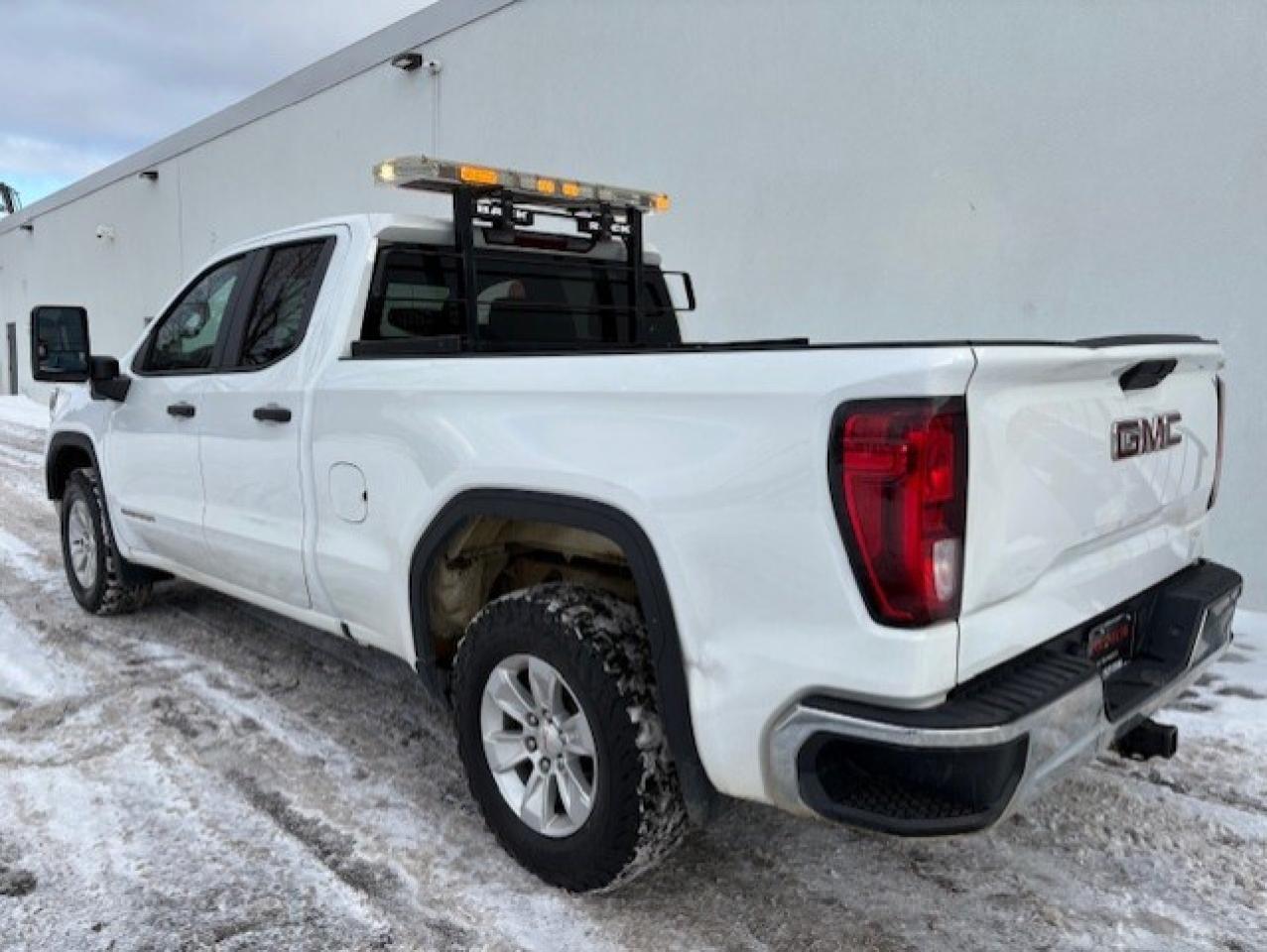 2020 GMC Sierra 1500 4WD V8 5.3L DOUBLE CAB **NEW TIRES-TRANSMISSION** Photo2
