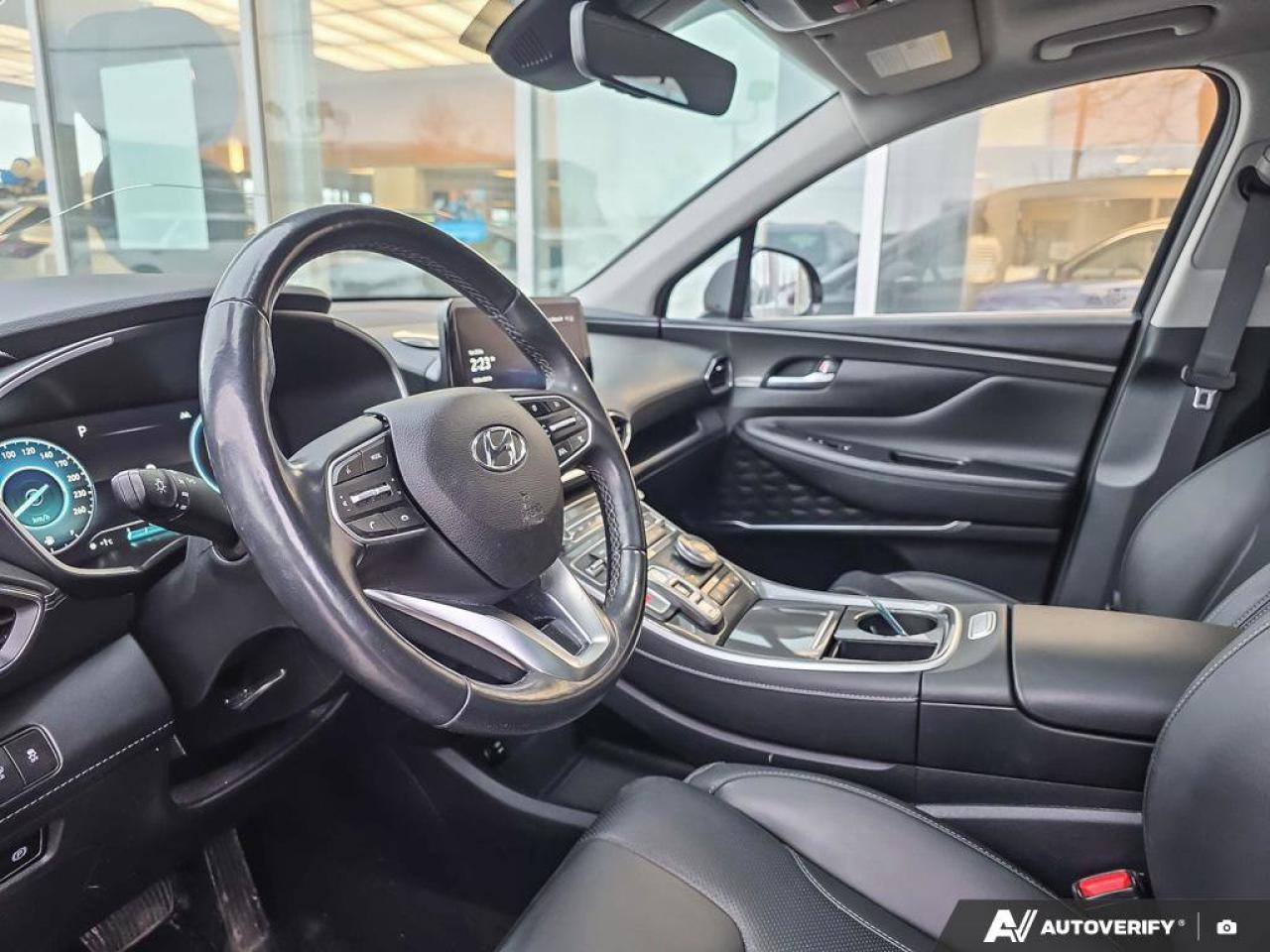 2023 Hyundai Santa Fe Hybrid Luxury Photo