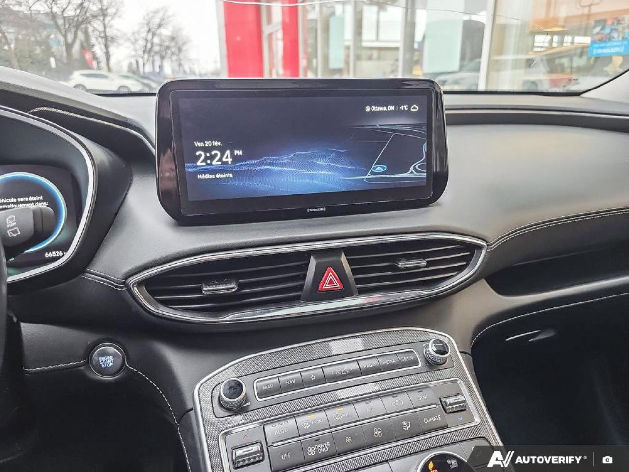 2023 Hyundai Santa Fe Hybrid Luxury Photo