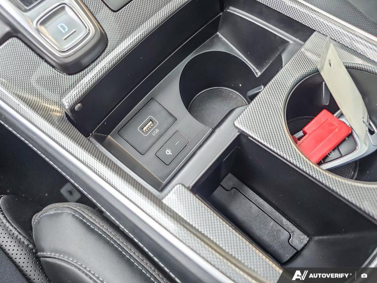 2023 Hyundai Santa Fe Hybrid Luxury Photo