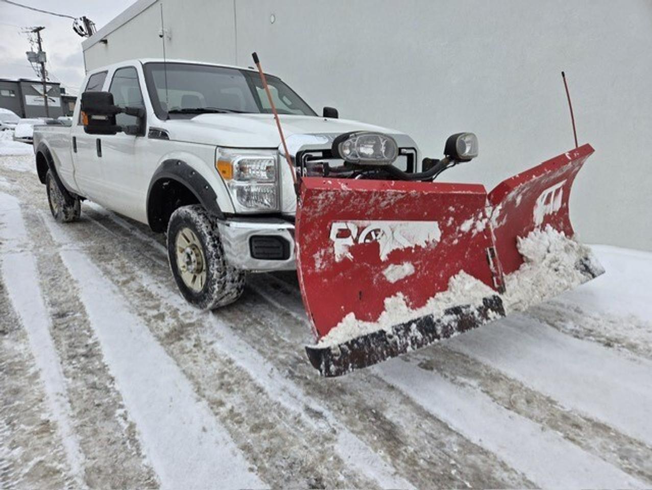 2014 Ford F-250 XLT 4X4-BOSS V SNOW PLOW-CREW CAB-LONG BOX! Photo