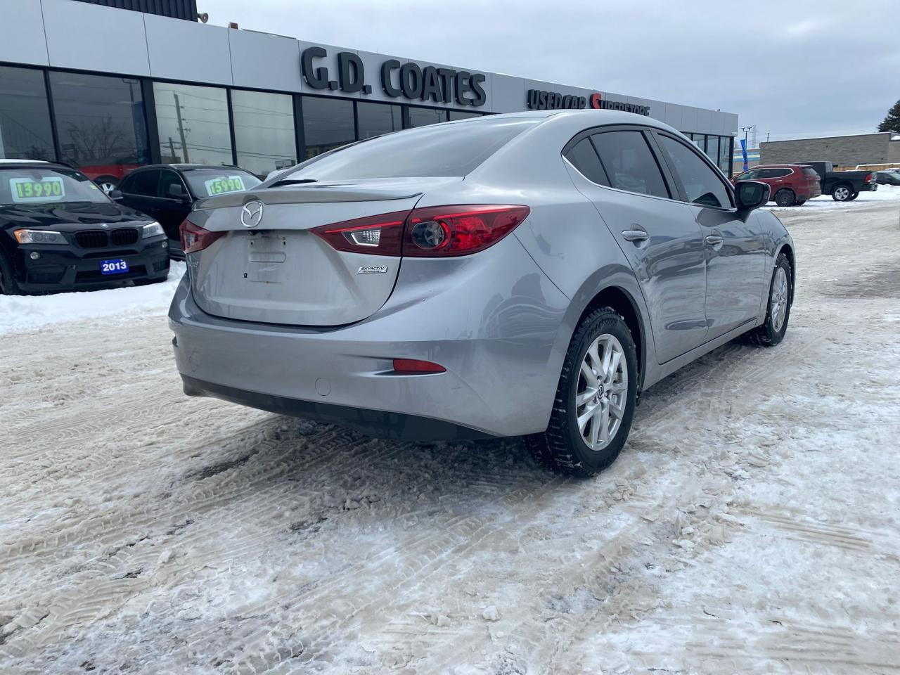 2016 Mazda MAZDA3 GS ~Heated Seats ~Cam ~Sunroof ~Bluetooth ~Alloys Photo3