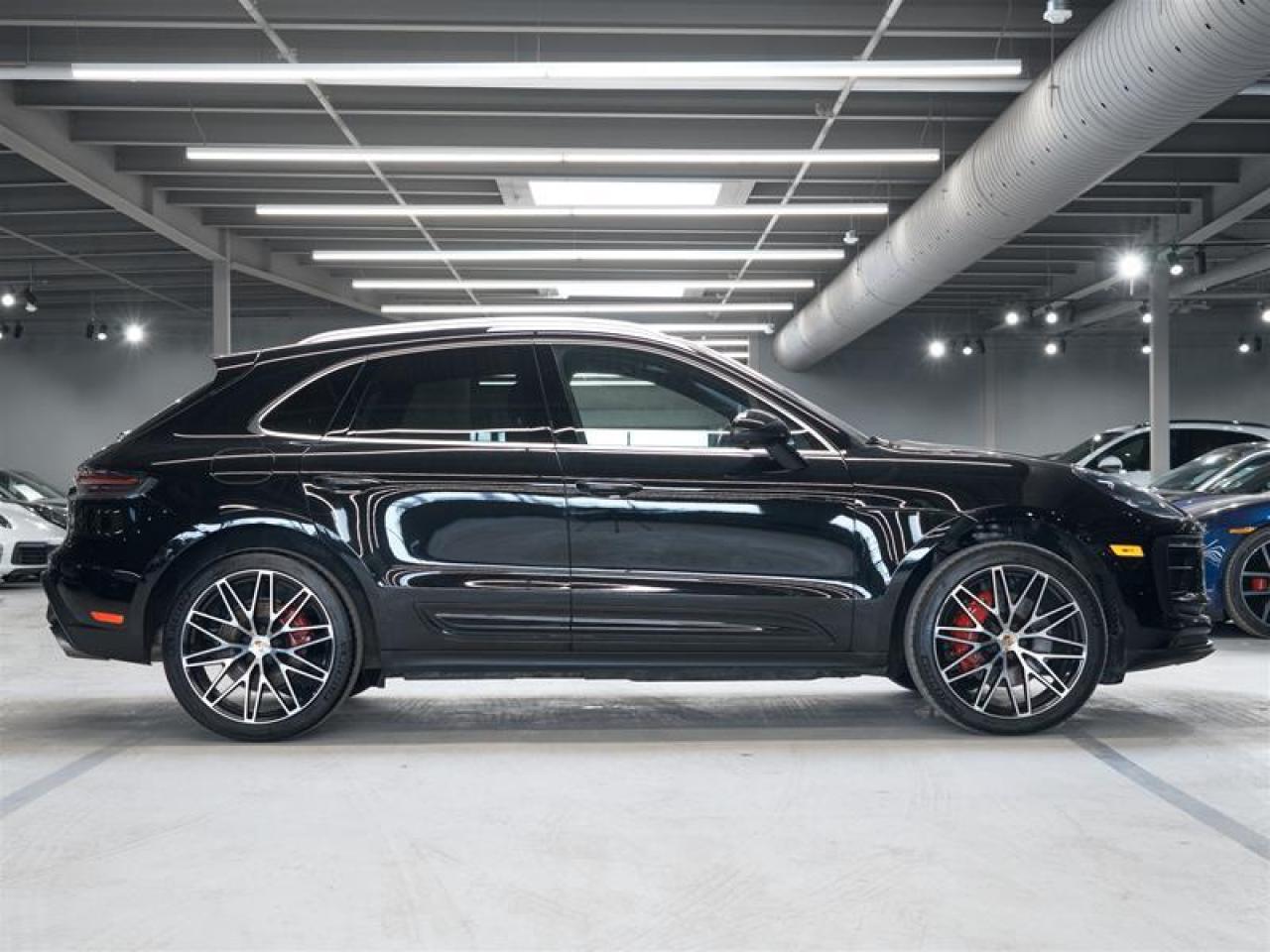 2023 Porsche Macan S Photo