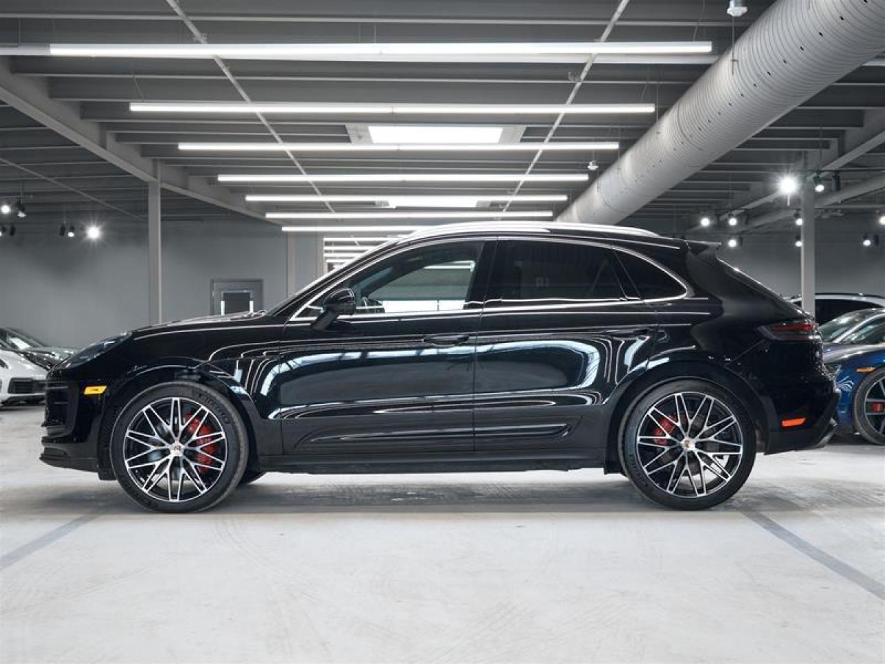 2023 Porsche Macan S Photo