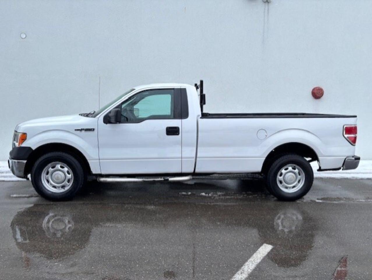 2013 Ford F-150 V8 5.0L REGULAR CAB LONG BOX-1 OWNER-CERTIFIED Photo