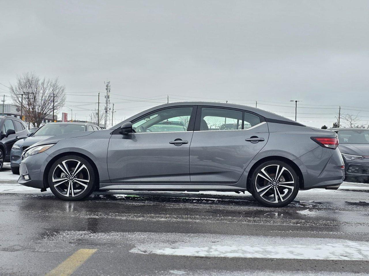 2020 Nissan Sentra SR Photo