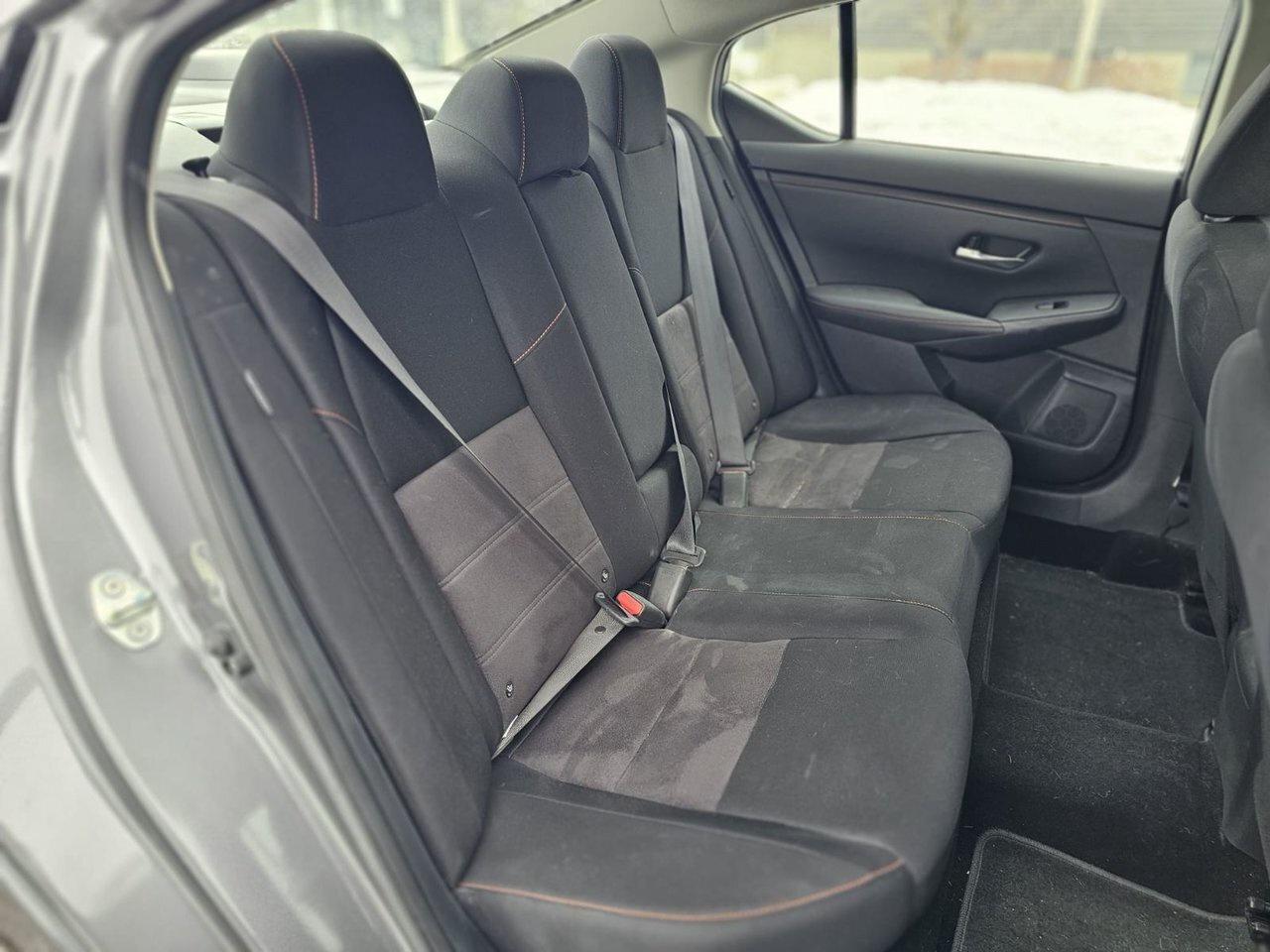 2020 Nissan Sentra SR Photo