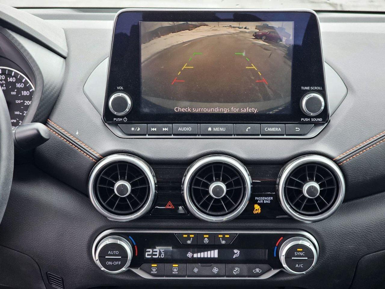 2020 Nissan Sentra SR Photo